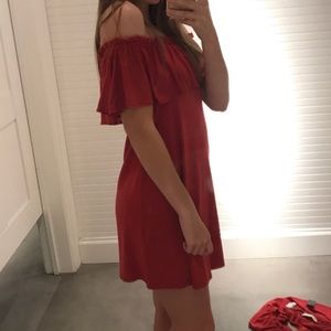 Abercrombie Off shoulder dress
